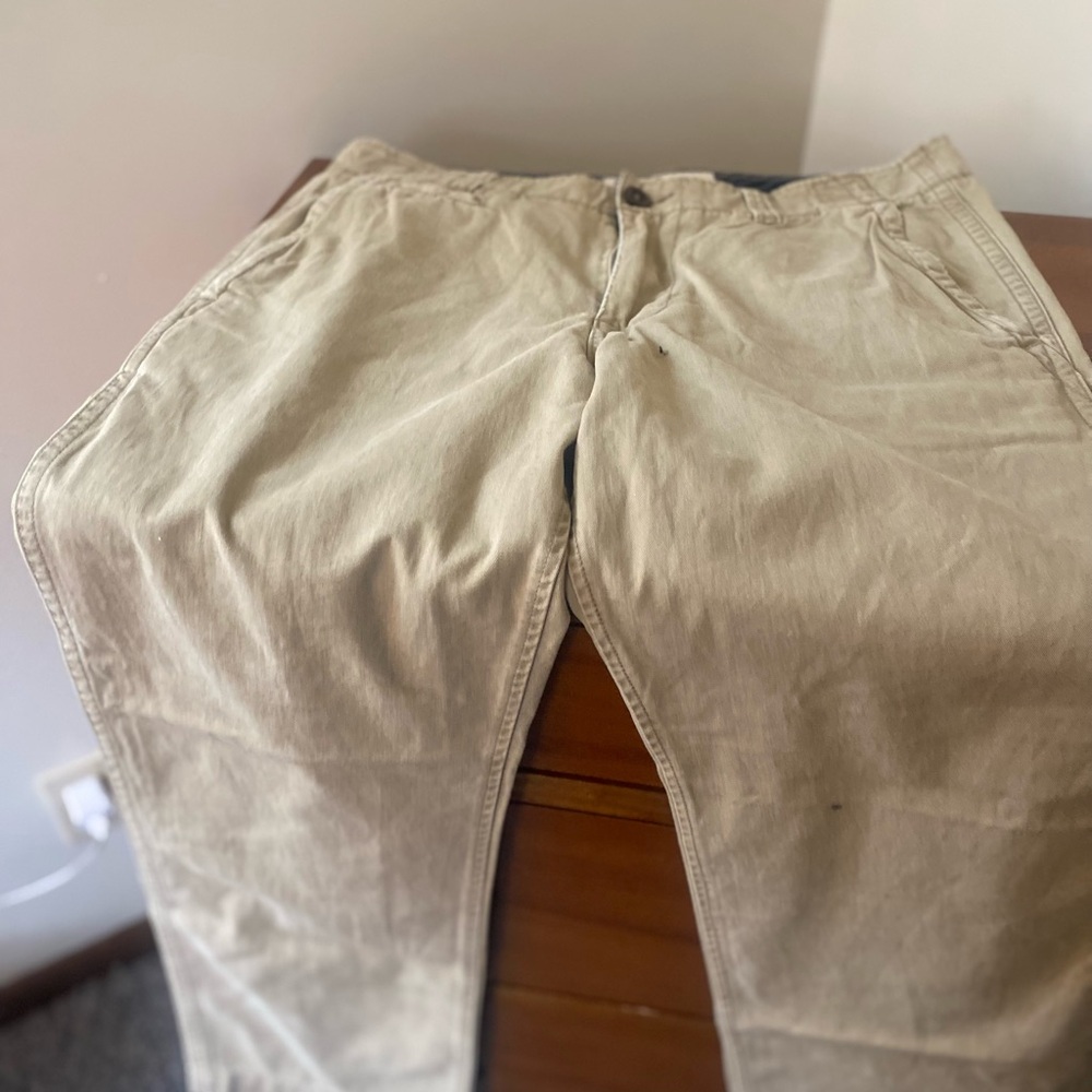 Men's Tan Pants